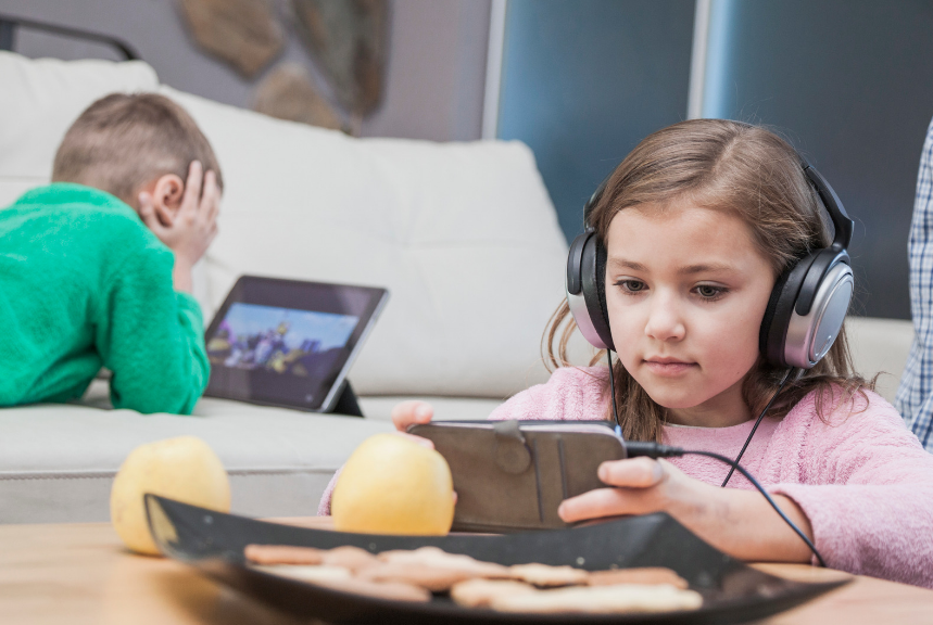 Kakav je utjecaj tehnologije na djecu?