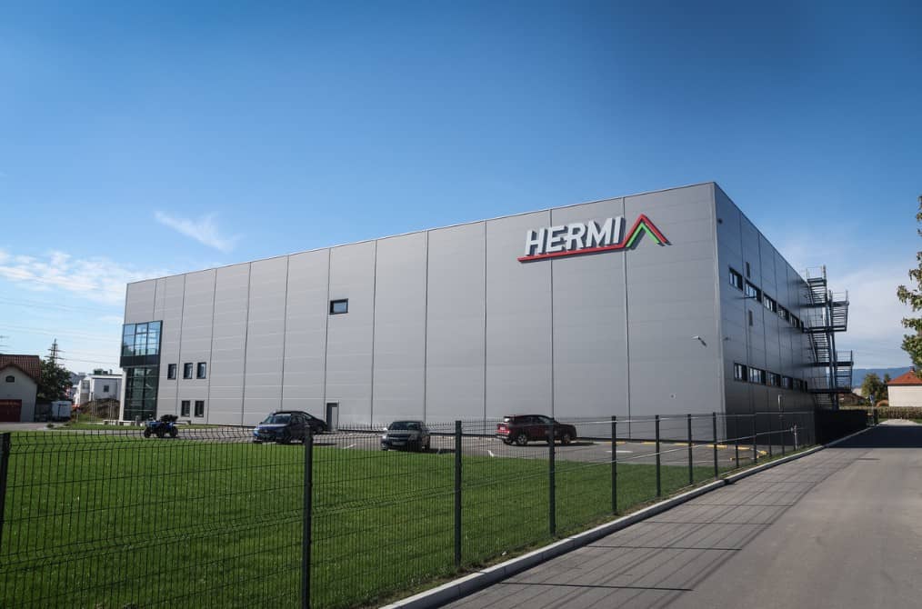 Perforirani kabelski kanali u industrijskim i tehničkim sustavima