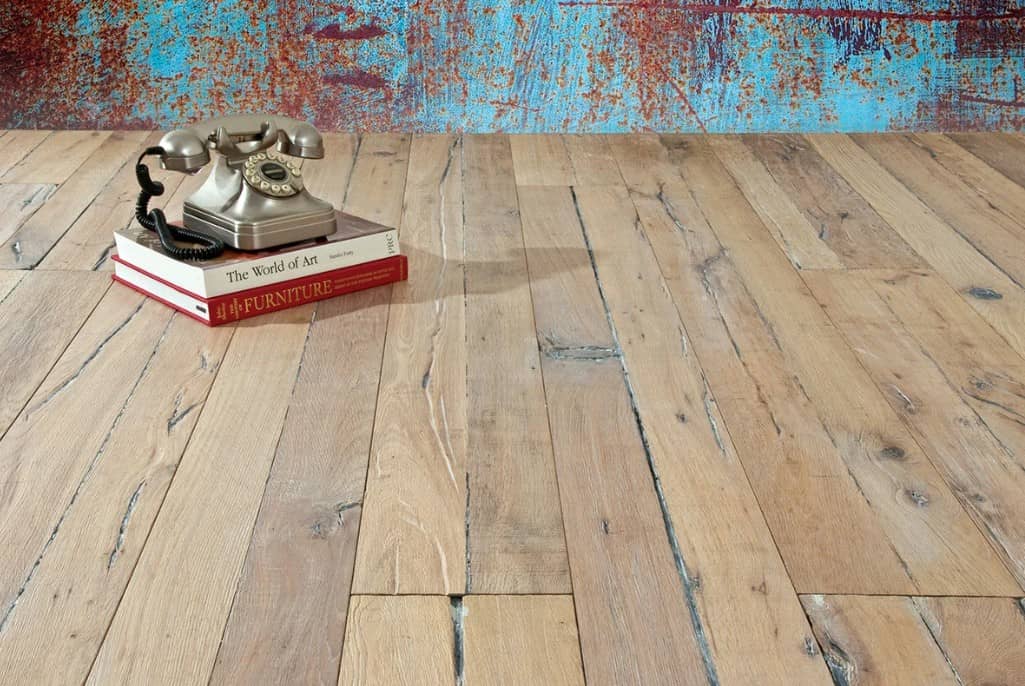 Sklad prirodnih materijala u suvremenom prostoru